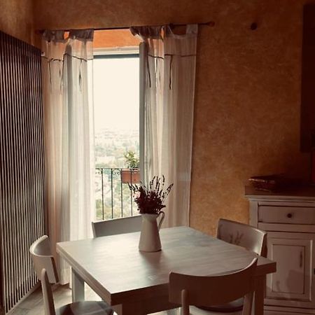 Casa Vacanze Le Tre Casette アメーリア エクステリア 写真