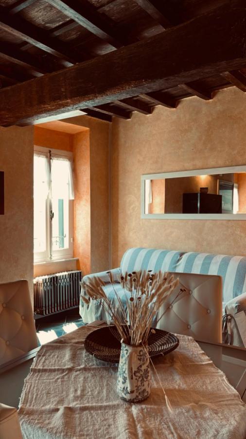 Casa Vacanze Le Tre Casette アメーリア エクステリア 写真