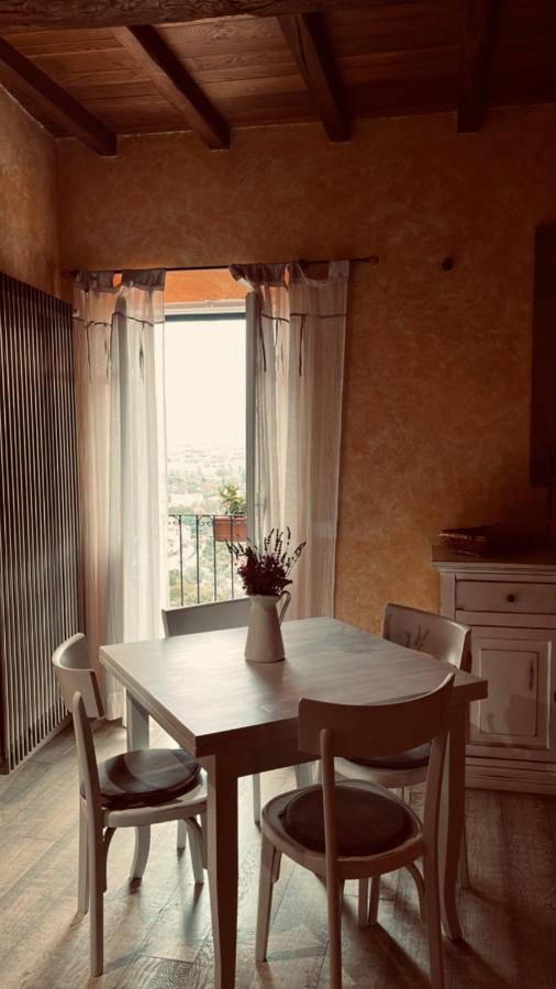 Casa Vacanze Le Tre Casette アメーリア エクステリア 写真