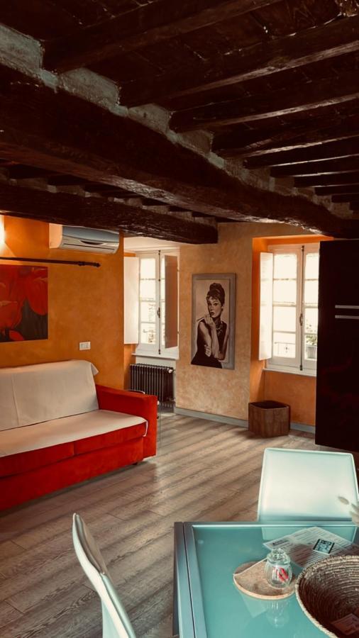 Casa Vacanze Le Tre Casette アメーリア エクステリア 写真