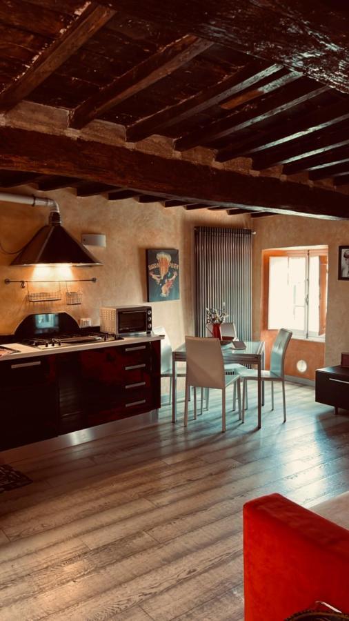 Casa Vacanze Le Tre Casette アメーリア エクステリア 写真